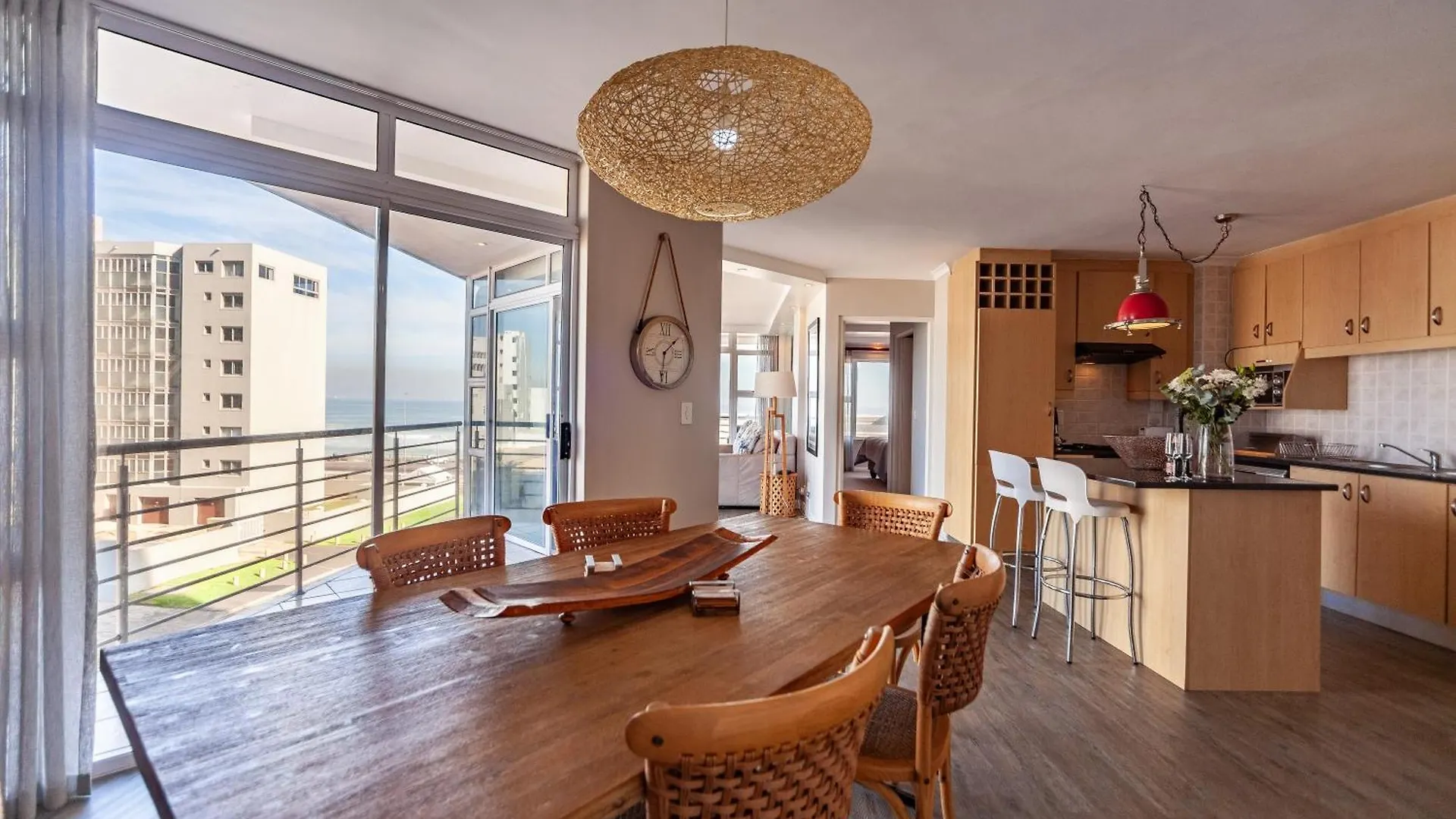 Luxury Ocean View Beachfront 2 Bed Apartment -206 The Waves, Blouberg, Cape Town Bloubergstrand 0*,
